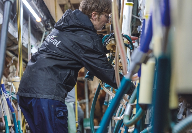 Maintenance de l'installation de traite QUALITRAITE® par Farago Bretagne